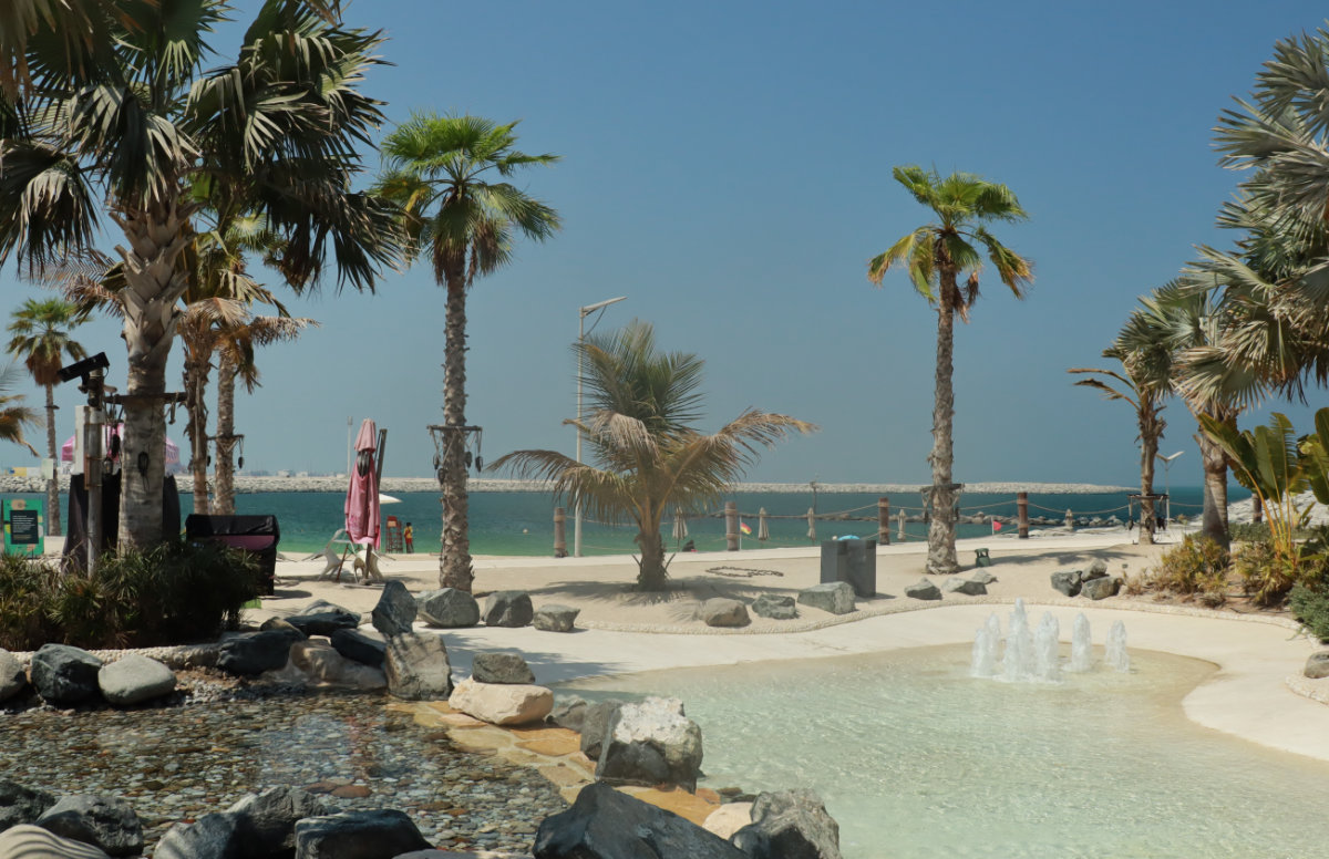 dxb90